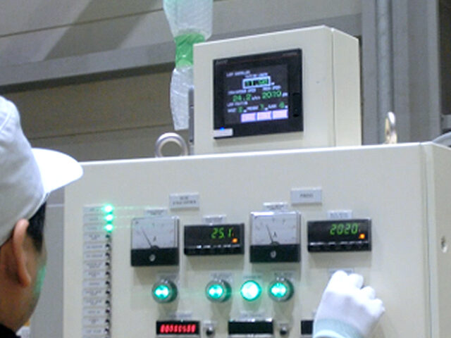 高速ピン切断用プレス